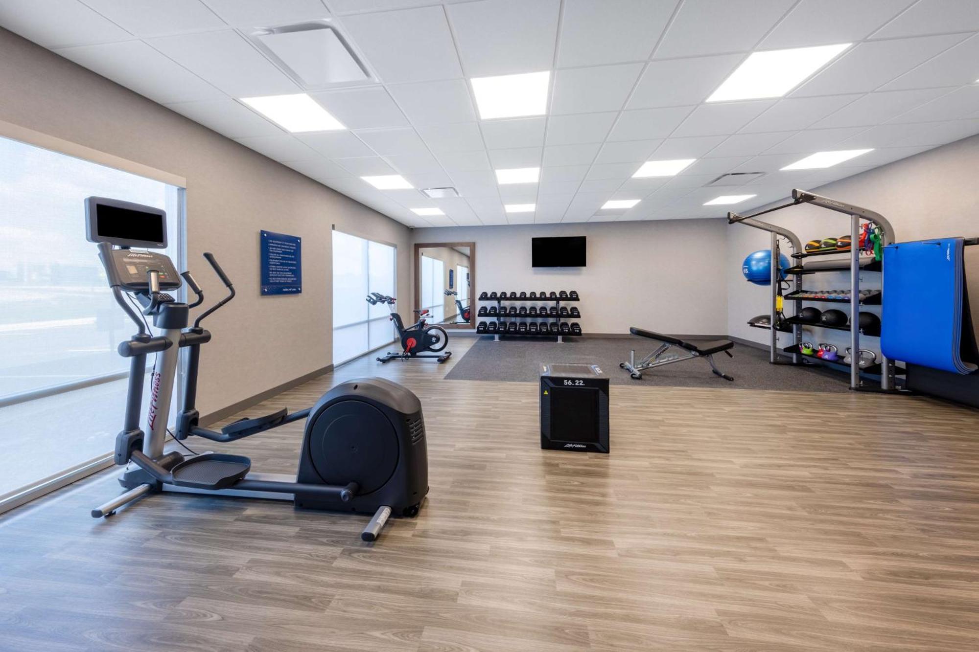 Hampton Inn Kansas City Southeast, Mo מראה חיצוני תמונה