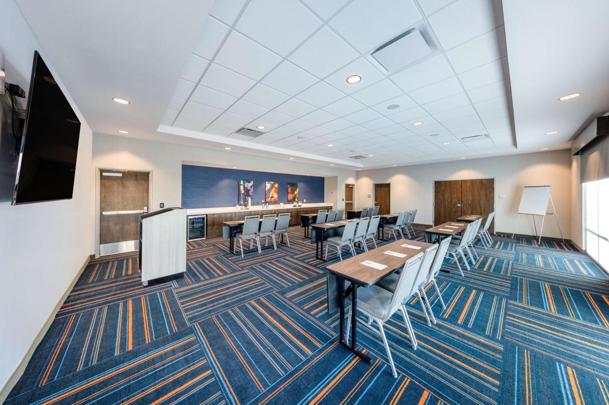 Hampton Inn Kansas City Southeast, Mo מראה חיצוני תמונה